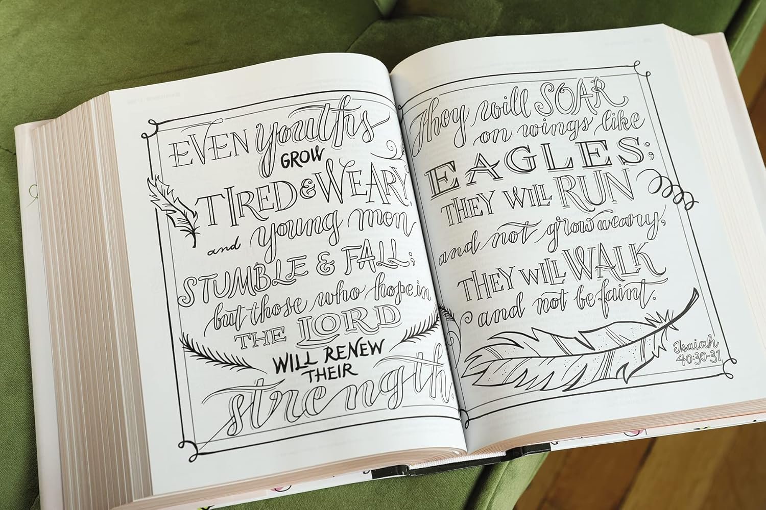 NIV BTFL WRD CLRNG BIB TN HC - Image 6